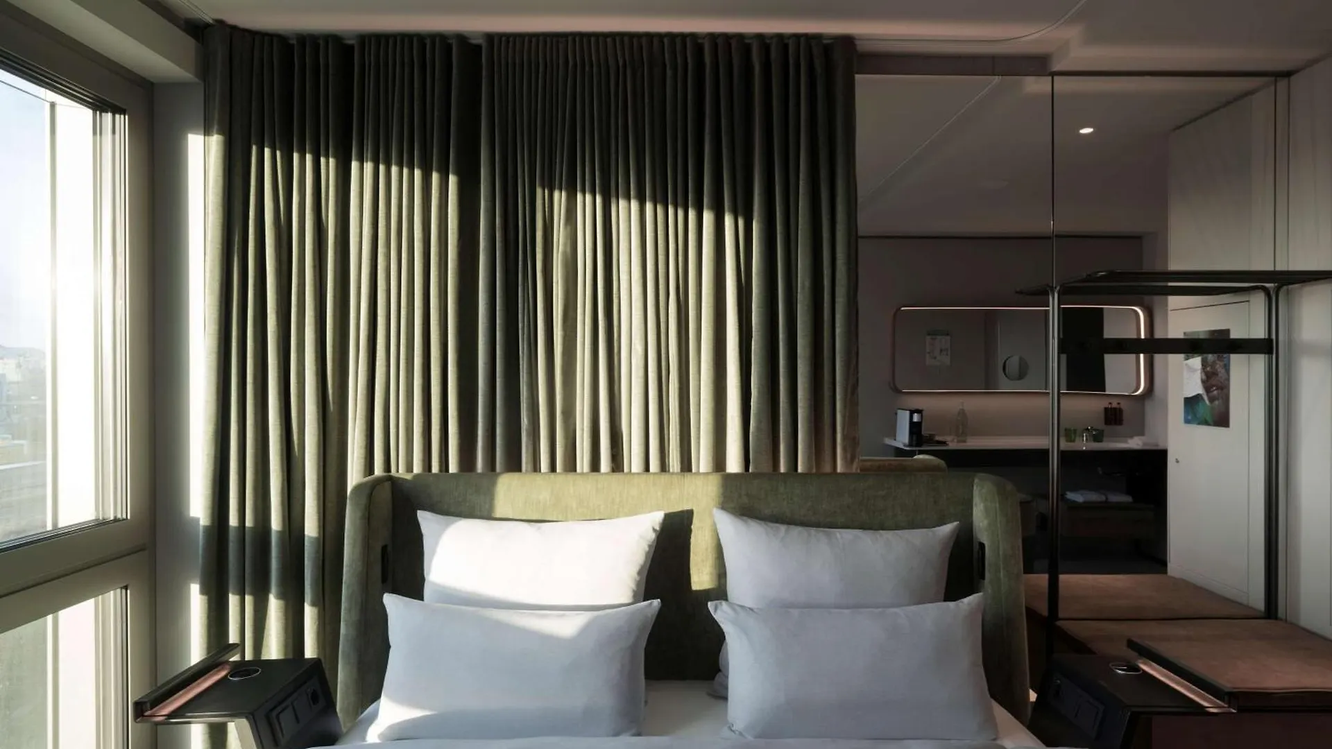 B'Mine Hotel Frankfurt Airport Франкфурт-на-Майне 4*,  Германия